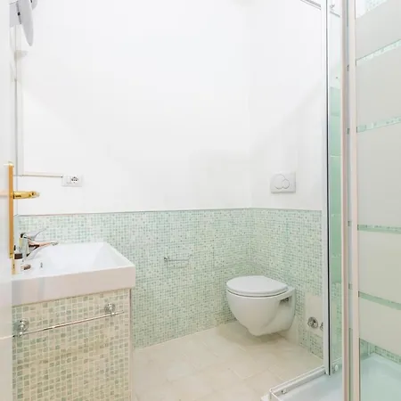 Aparthotel Sonder At Colosseum Cloisters *